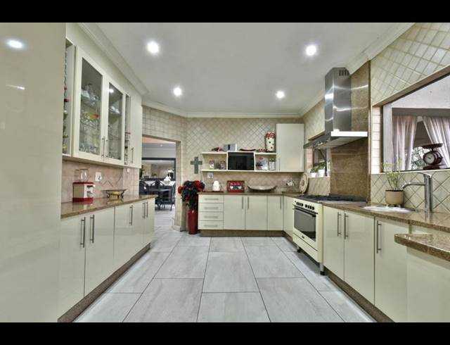 3 BEDROOM HOUSE FOR SALE IN MEYERSDAL